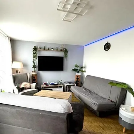 Superb Location Near The Beaches !